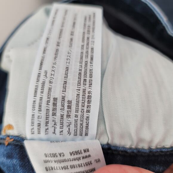 Hollister Super Skinny Low Rise Jeans Size 3R  26x30 - Picture 5 of 5